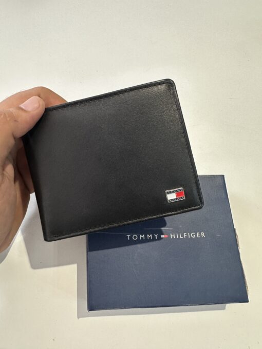 Tommy Hilfiger Wallet