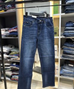 Calvin Klein Straight Fit Jeans